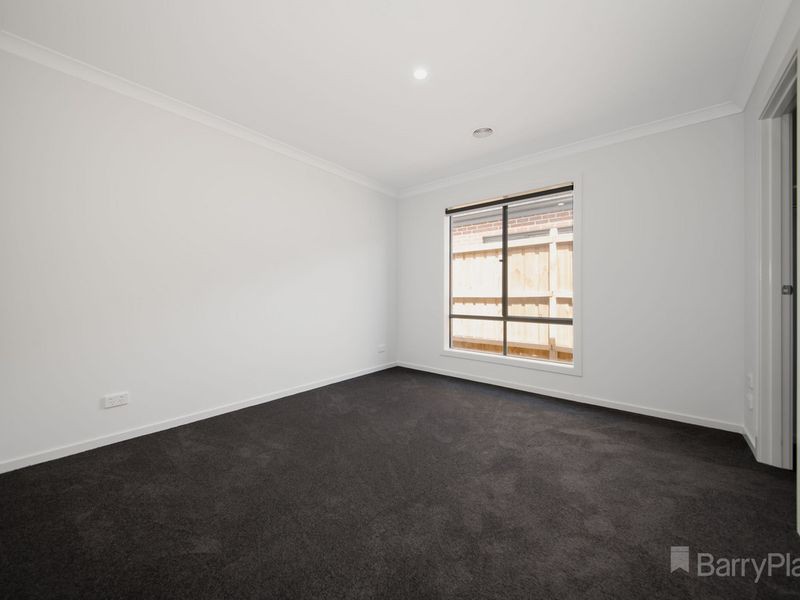 15 Rebecca Court, Pakenham, VIC 3810, Pakenham - Thumbnail 5