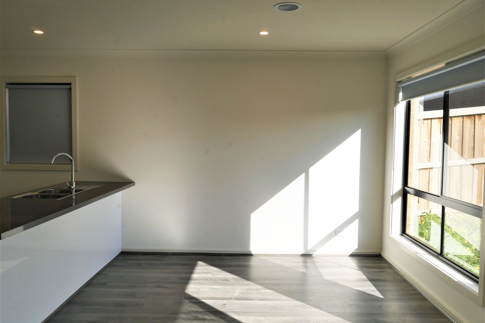 15 Rex Drive, Thornhill Park, VIC 3335, Thornhill Park - Thumbnail 3