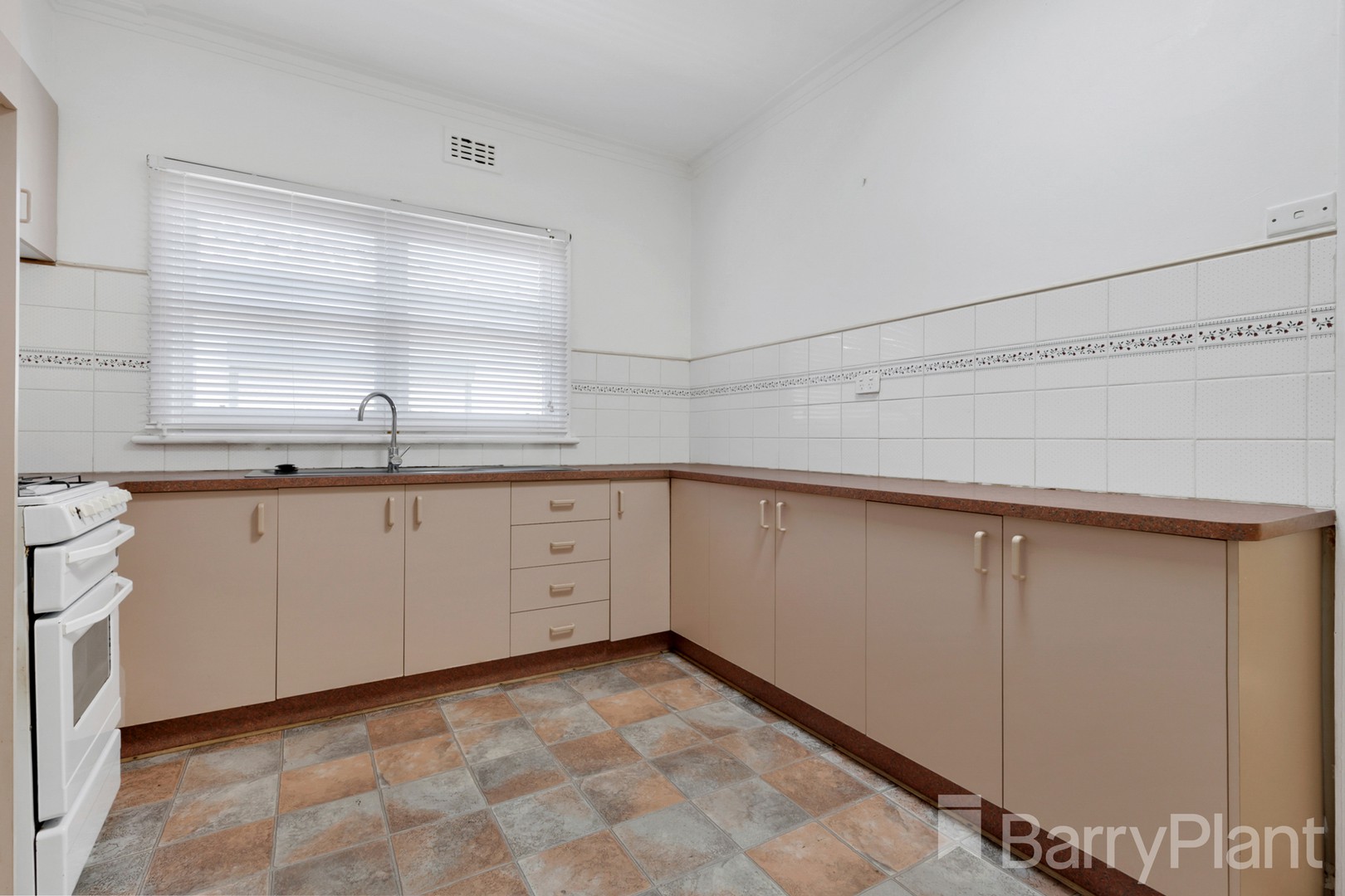 15 Riley Street, Thornbury, VIC 3071, Thornbury - Thumbnail 5