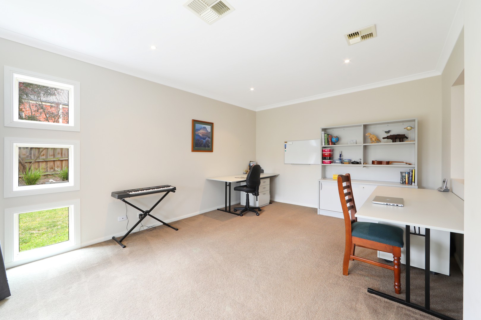 15 Riparian Way, Ferntree Gully, VIC 3156, Ferntree Gully - Thumbnail 6