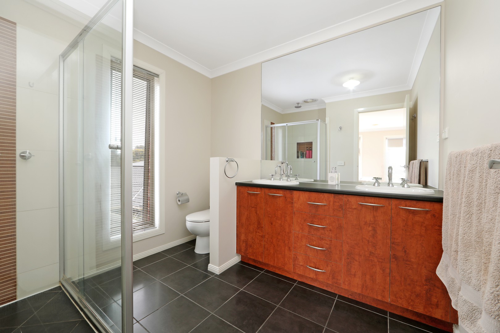 15 Riparian Way, Ferntree Gully, VIC 3156, Ferntree Gully - Thumbnail 8