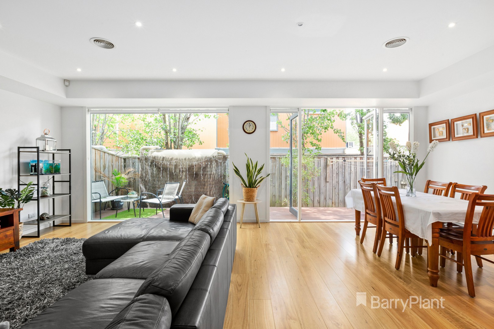 15 River Gum Close, Diamond Creek, VIC 3089, Diamond Creek - Thumbnail 3