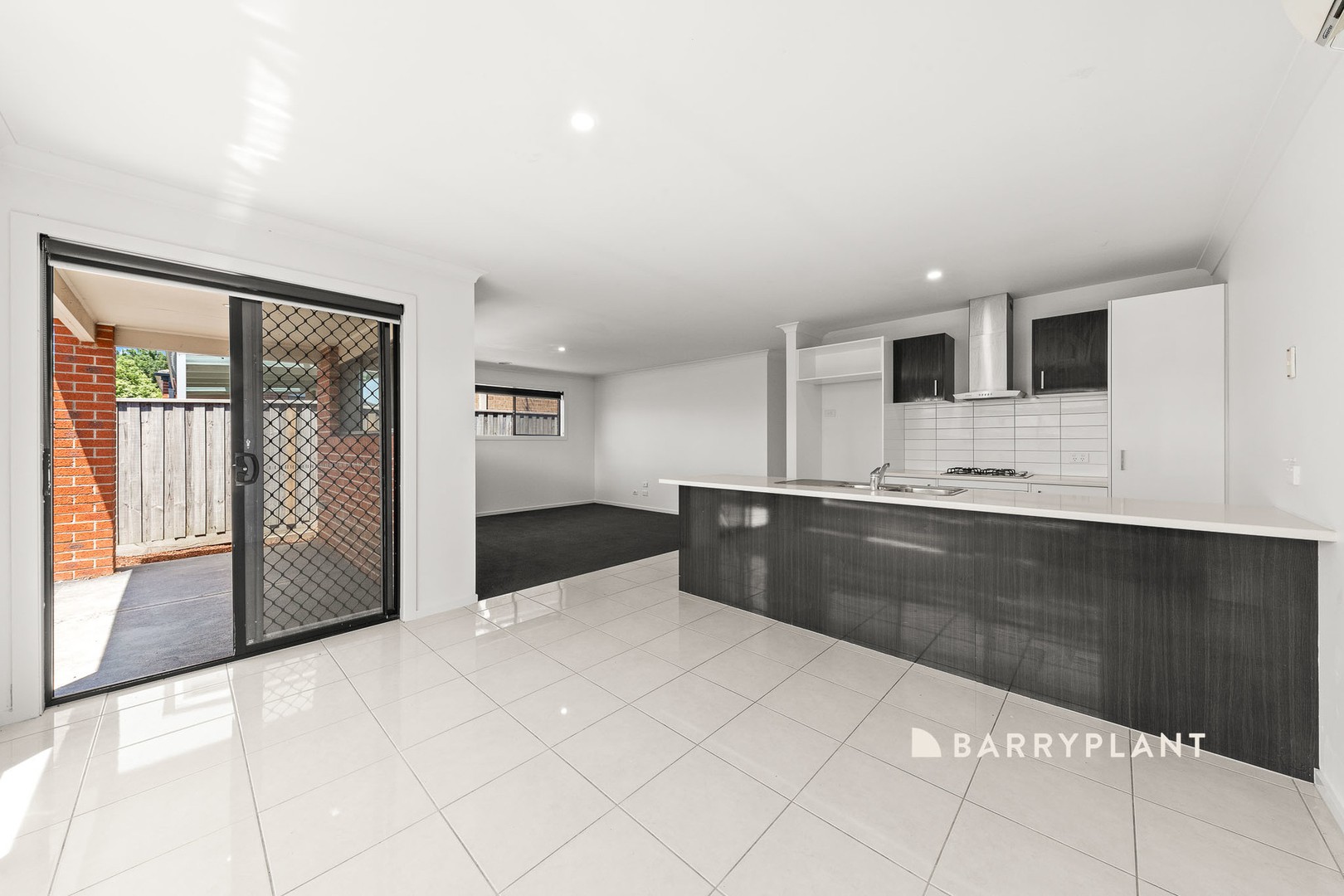 15 Rockford Street, Pakenham, VIC 3810, Pakenham - Thumbnail 4