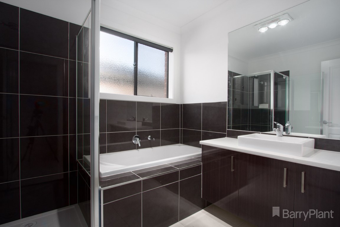 15 Rockford Street, Pakenham, VIC 3810, Pakenham - Thumbnail 6