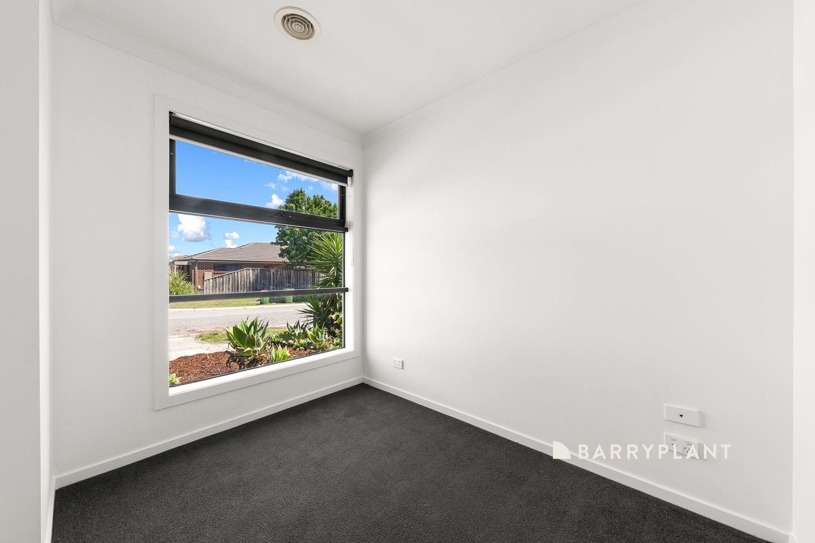 15 Rockford Street, Pakenham, VIC 3810, Pakenham - Thumbnail 7