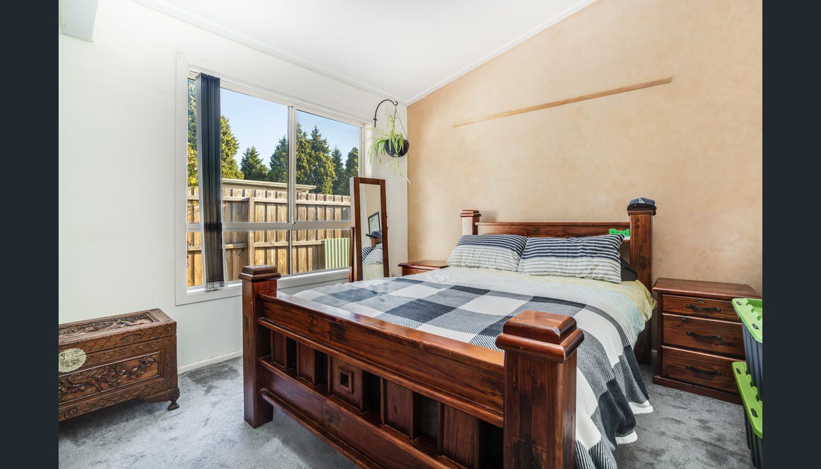 15 Rodbrough Crescent, Corio, VIC 3214, Corio - Thumbnail 4