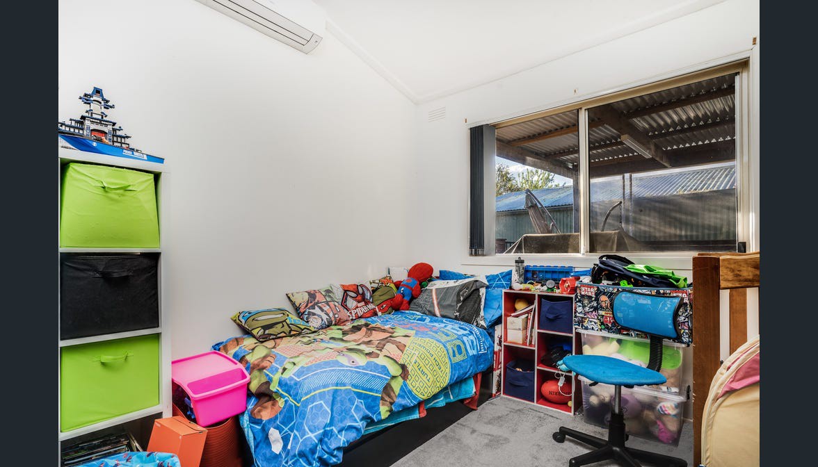 15 Rodbrough Crescent, Corio, VIC 3214, Corio - Thumbnail 6