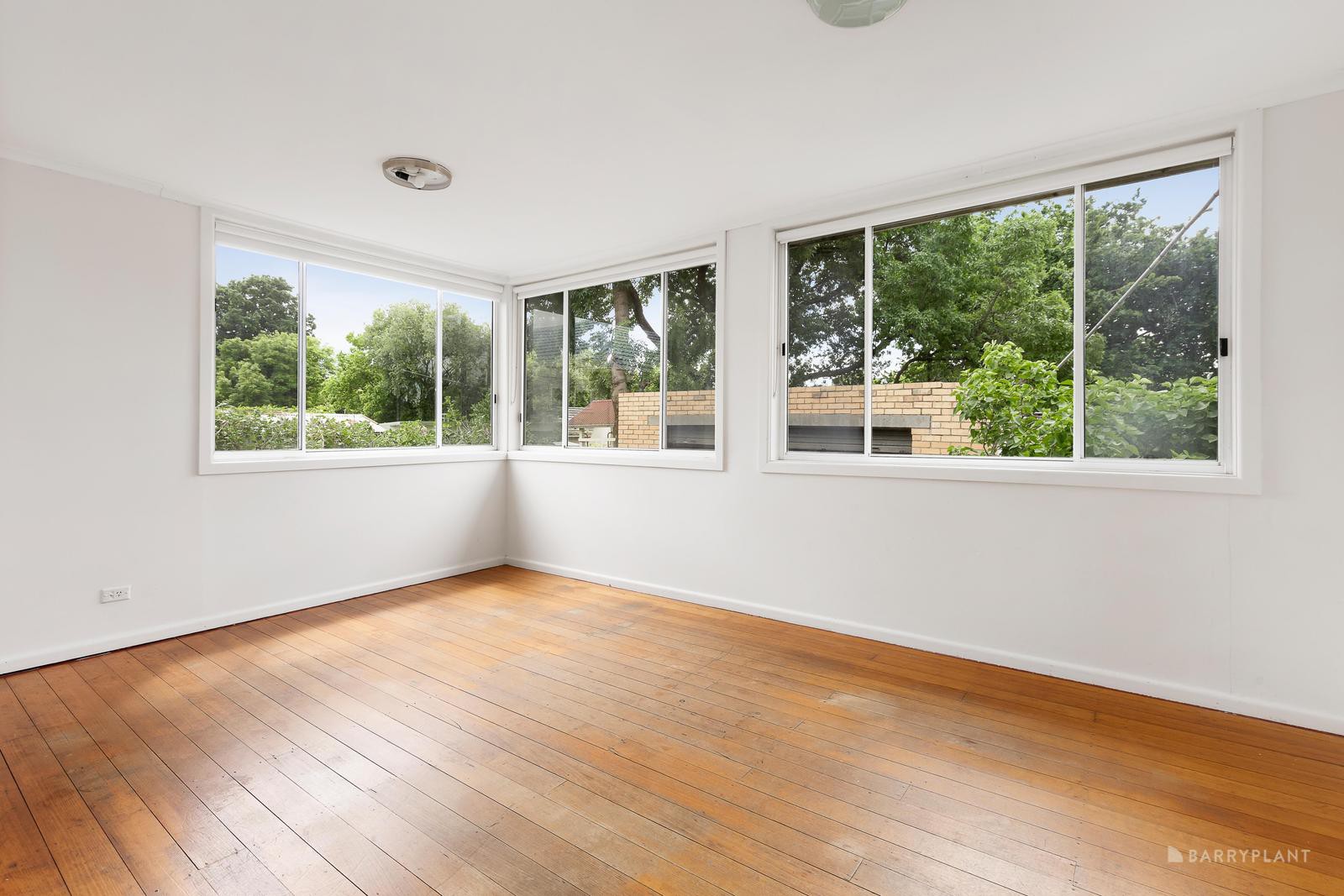 15 Roselea Street, Box Hill North, VIC 3129, Box Hill North - Thumbnail 6