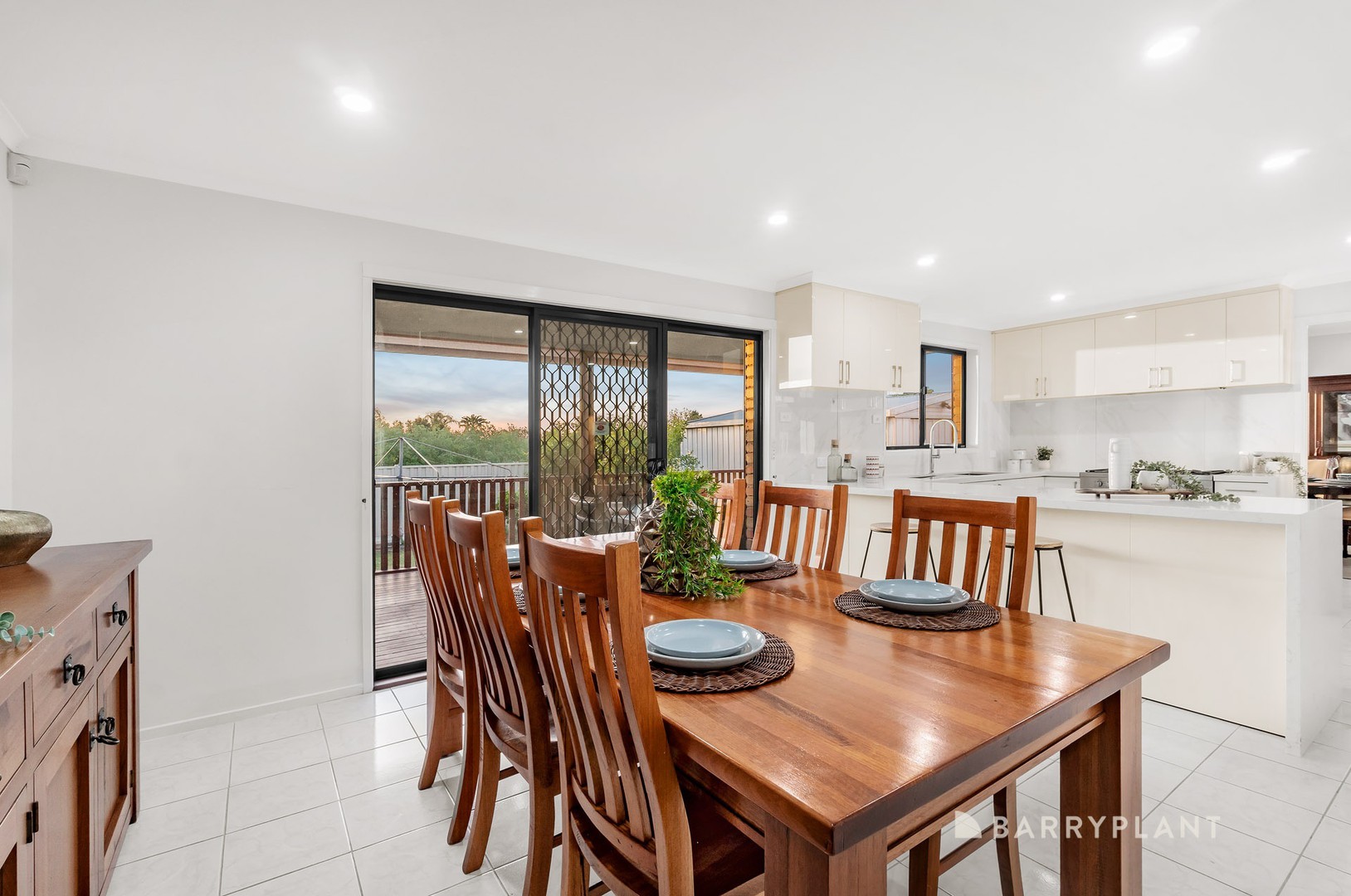 15 Rule Close, Mill Park, VIC 3082, Mill Park - Thumbnail 3
