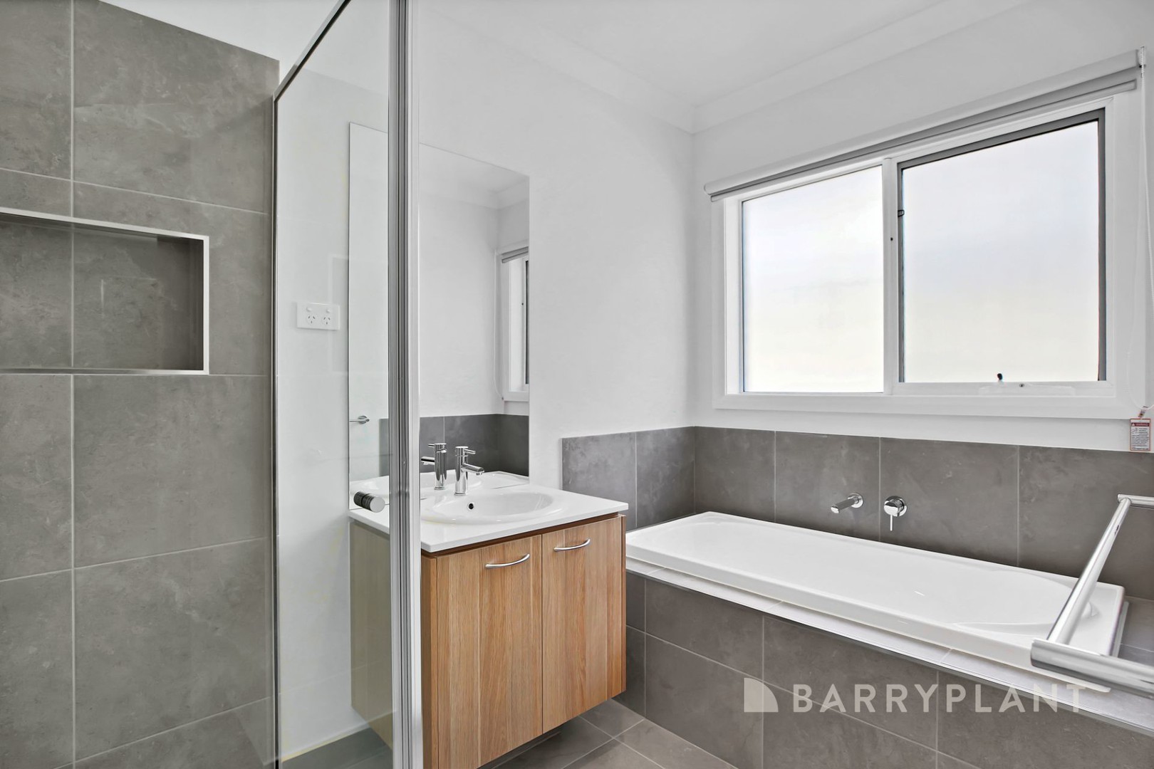 15 Salisbury Ave, Warragul, VIC 3820, Warragul - Thumbnail 4