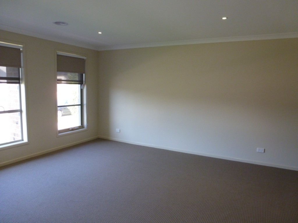 15 Sandy Avenue, Point Cook, VIC 3030, Point Cook - Thumbnail 5