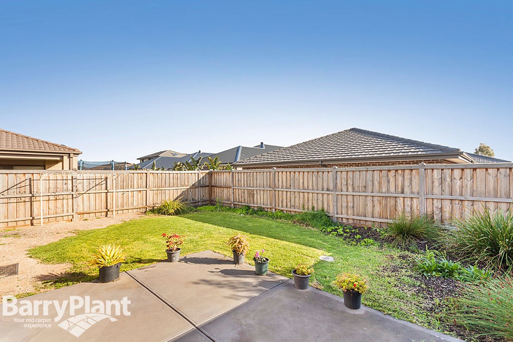 15 Santorini Crescent, Point Cook, VIC 3030, Point Cook - Thumbnail 7