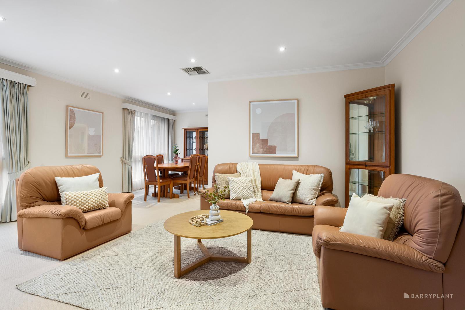 15 Saxon Street, Doncaster, VIC 3108, Doncaster - Thumbnail 2