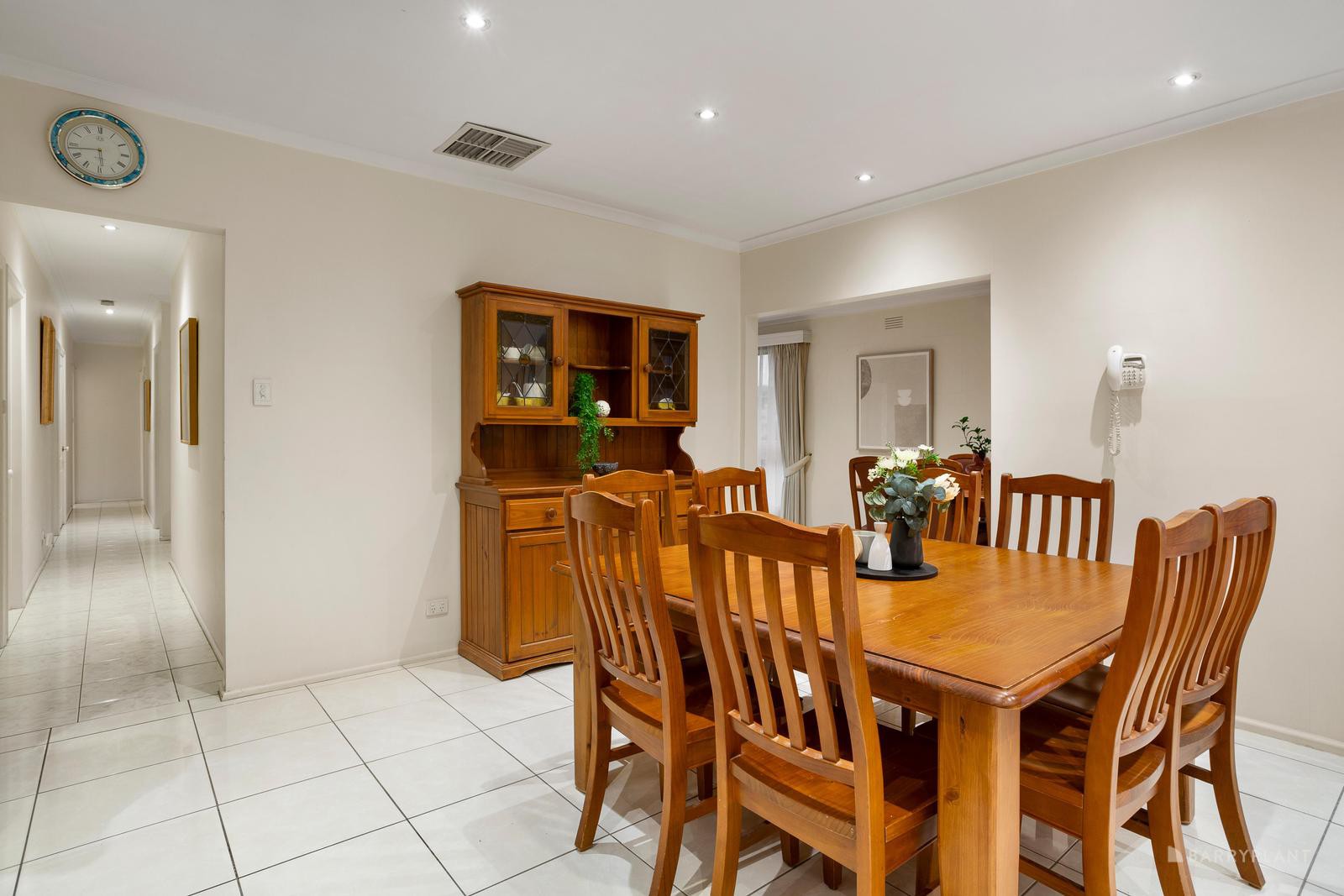15 Saxon Street, Doncaster, VIC 3108, Doncaster - Thumbnail 3