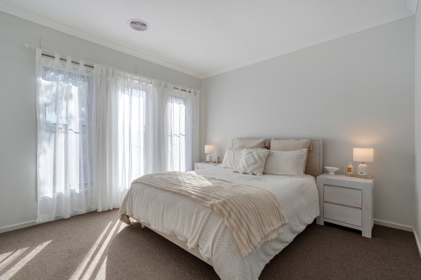 15 Scaevola Road, Craigieburn, VIC 3064, Craigieburn - Thumbnail 6