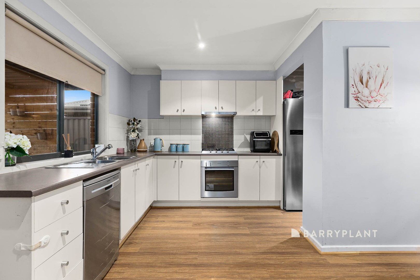 15 Seville Street, Pakenham, VIC 3810, Pakenham - Thumbnail 2