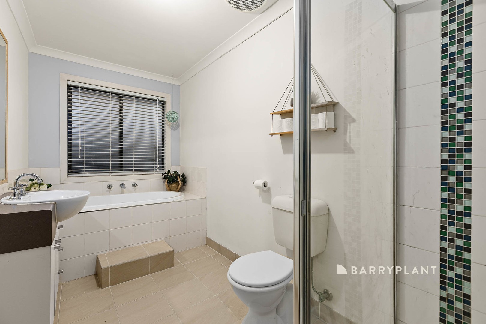 15 Seville Street, Pakenham, VIC 3810, Pakenham - Thumbnail 7