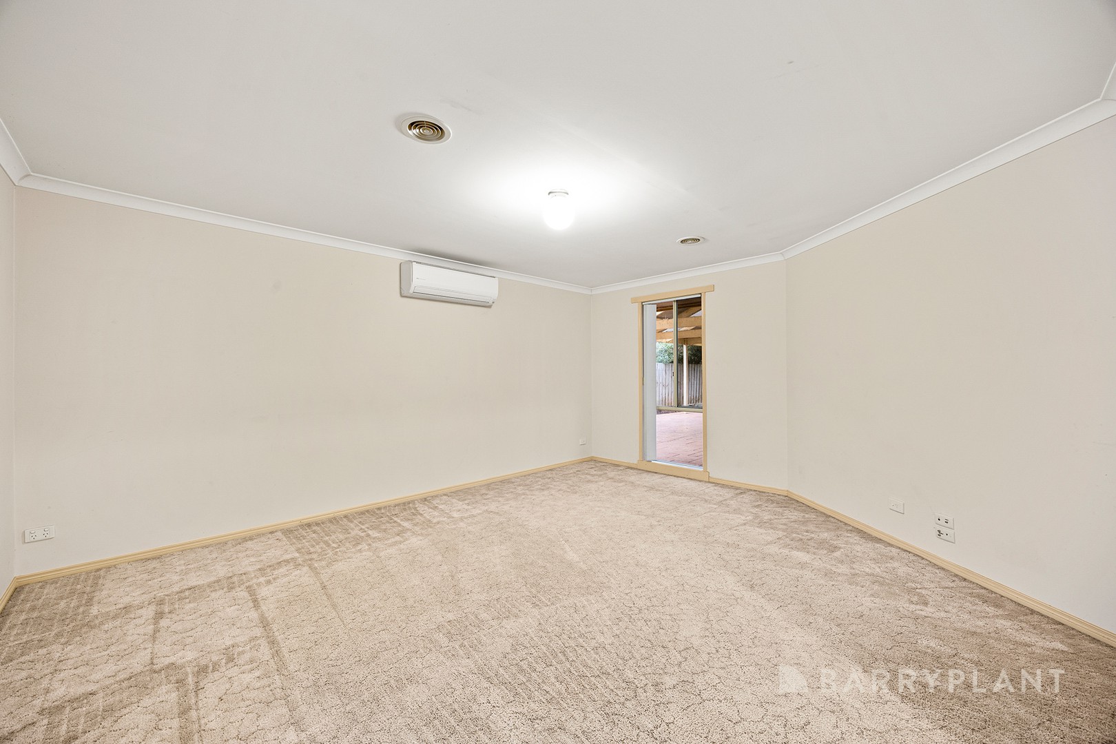 15 Shaftsbury Avenue, Berwick, VIC 3806, Berwick - Thumbnail 6