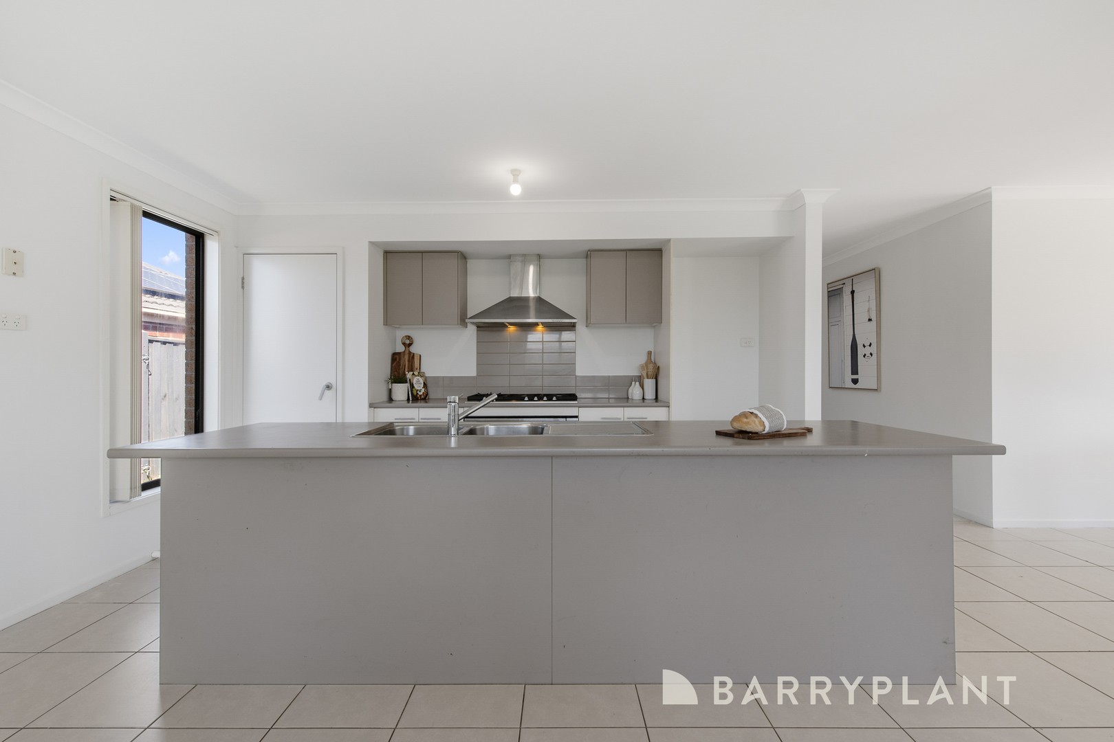 15 Shaheen Court, Harkness, VIC 3337, Harkness - Thumbnail 6