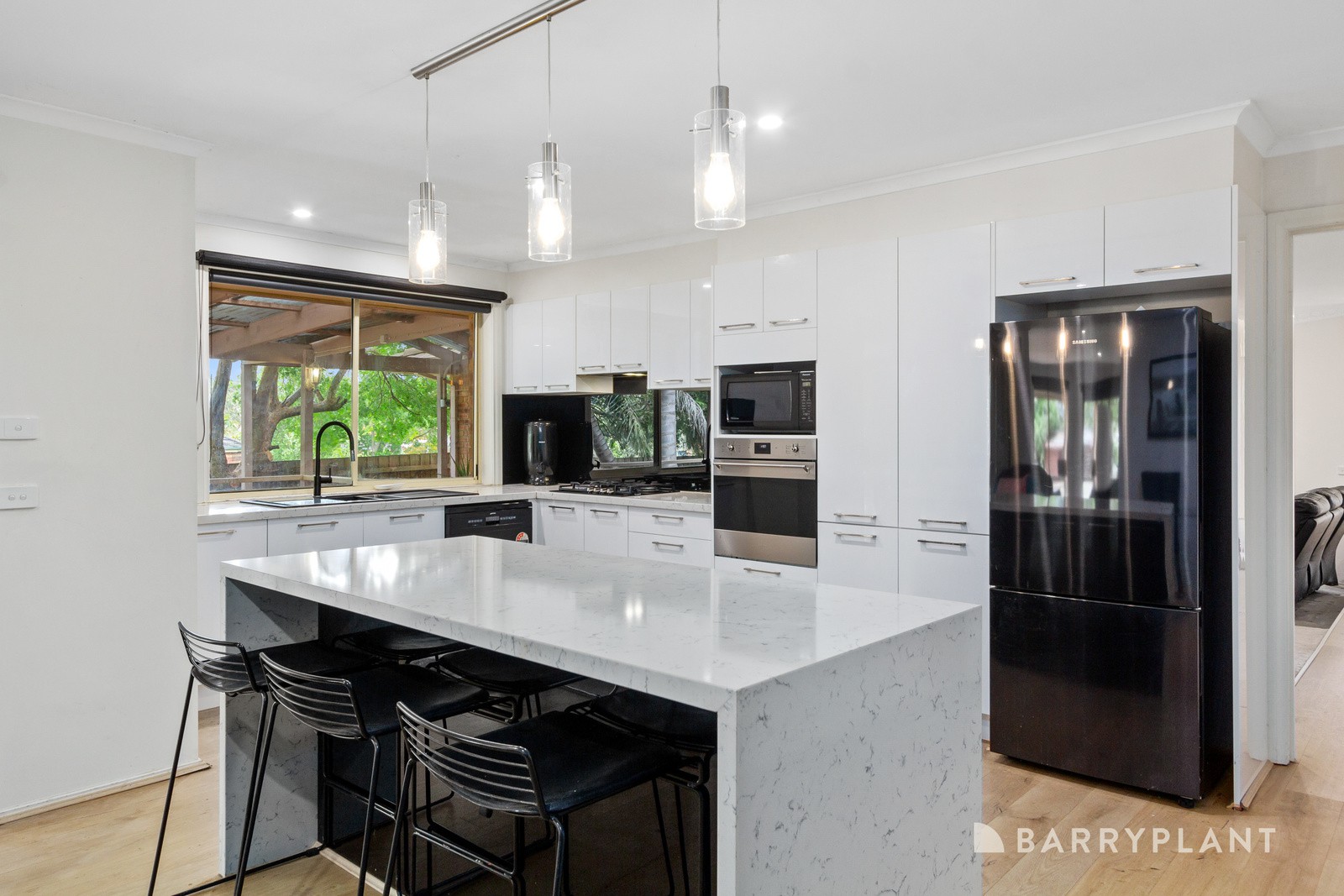 15 Sheridan Close, Kilsyth South, VIC 3137, Kilsyth South - Thumbnail 3