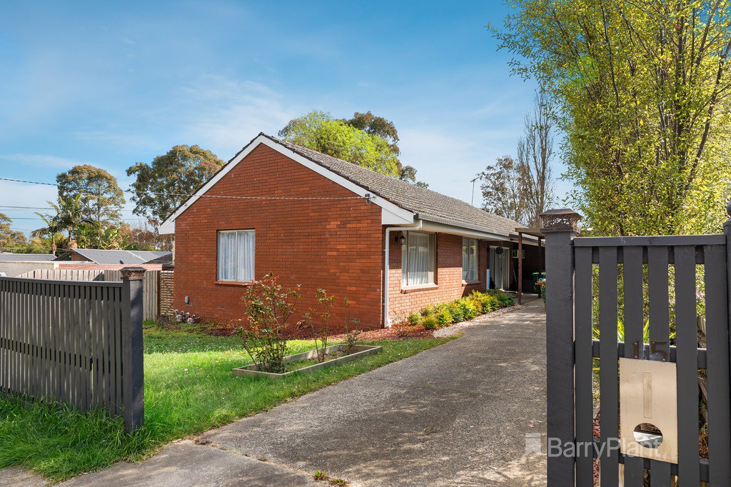 15 Songbird Avenue, Chirnside Park, VIC 3116, Chirnside Park - Thumbnail 3