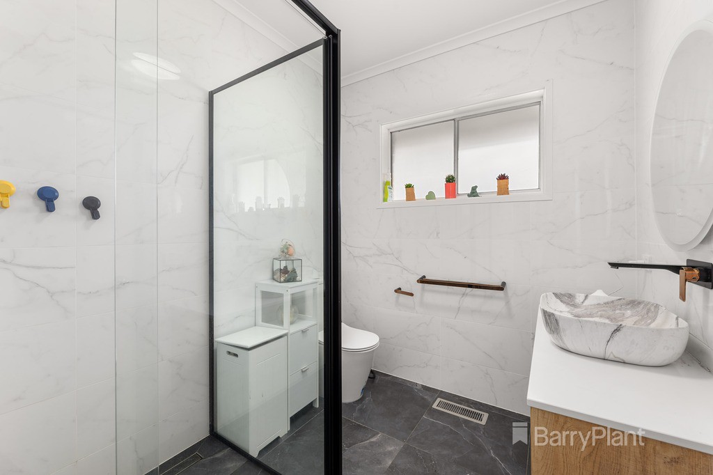 15 Songbird Avenue, Chirnside Park, VIC 3116, Chirnside Park - Thumbnail 5