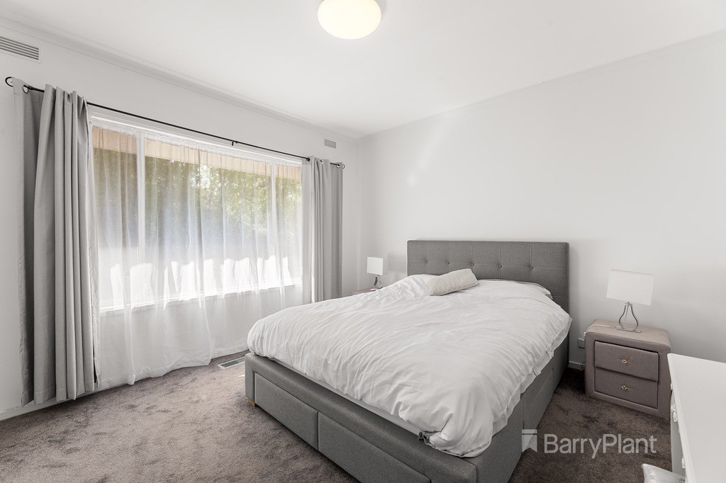 15 Songbird Avenue, Chirnside Park, VIC 3116, Chirnside Park - Thumbnail 7