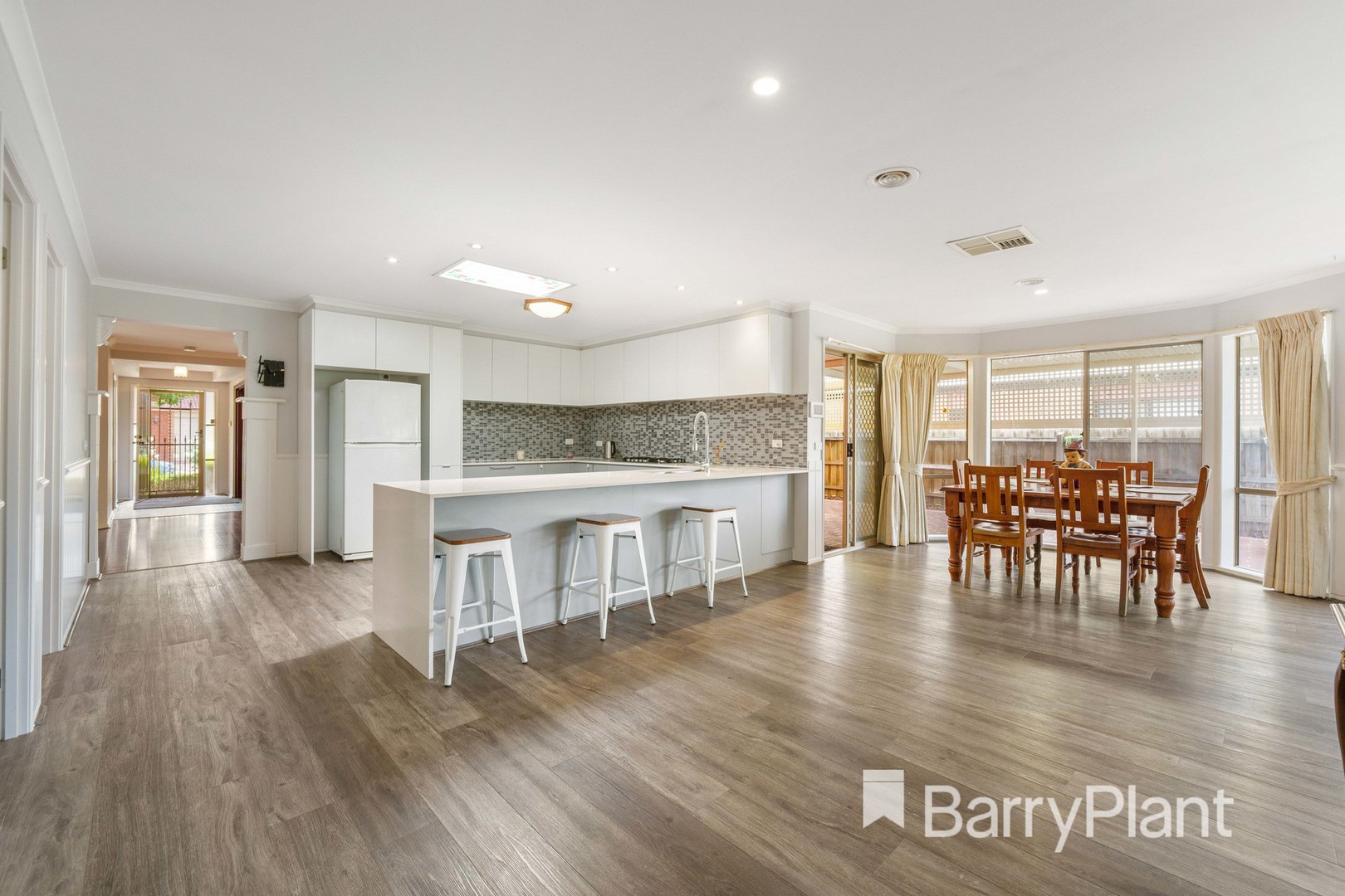 15 St Margarets Court, Tarneit, VIC 3029, Tarneit - Thumbnail 5
