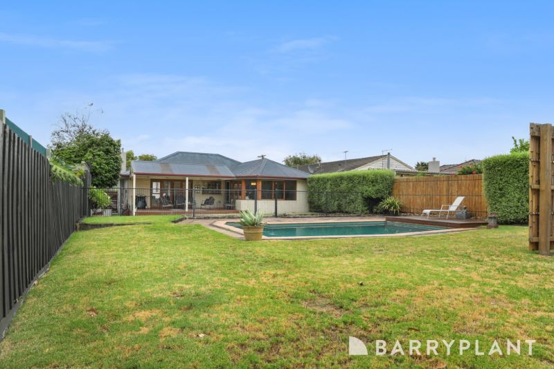 15 St Marks Cl, Dingley Village, VIC 3172, Dingley Village - Thumbnail 2