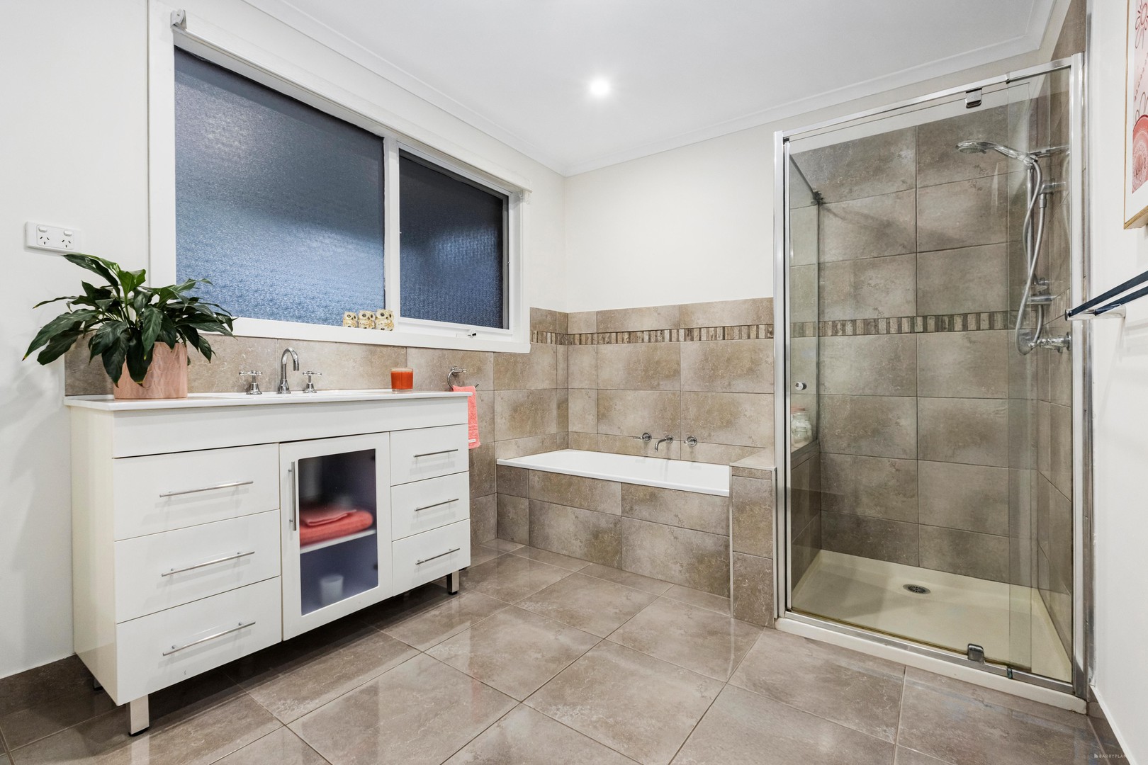 15 Strathaird Close, Diamond Creek, VIC 3089, Diamond Creek - Thumbnail 6