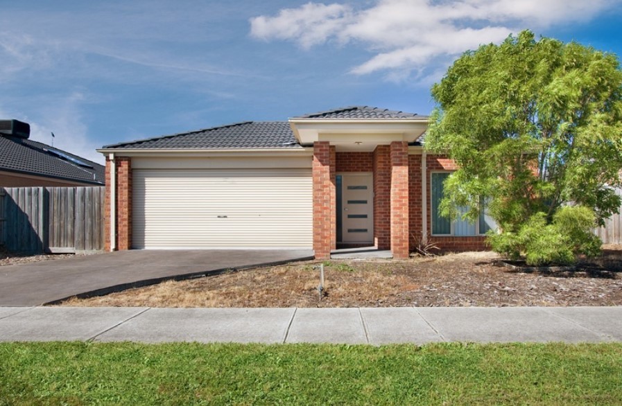 15 Sweet Pea Drive, Pakenham, VIC 3810, Pakenham - Thumbnail 2