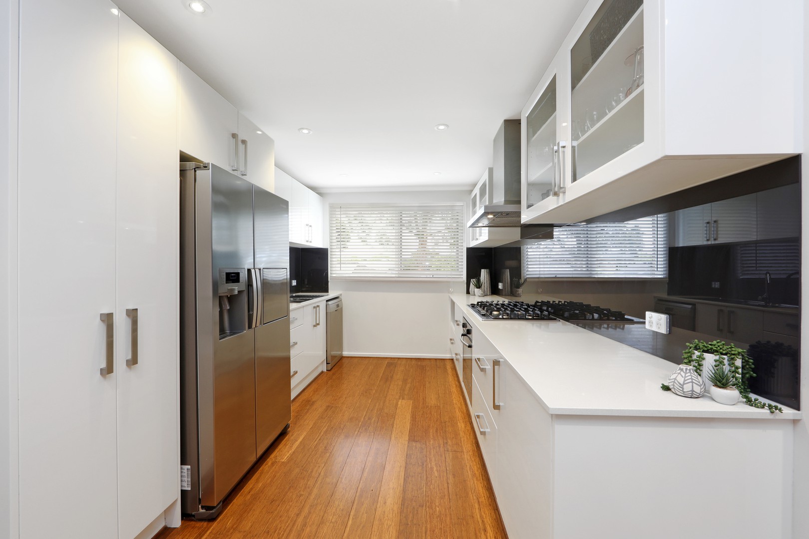 15 Tamboon Drive, Rowville, VIC 3178, Rowville - Thumbnail 4