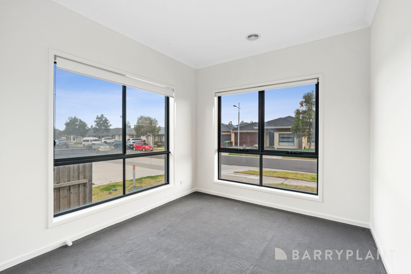 15 Tangerine Road, Manor Lakes, VIC 3024, Manor Lakes - Thumbnail 3