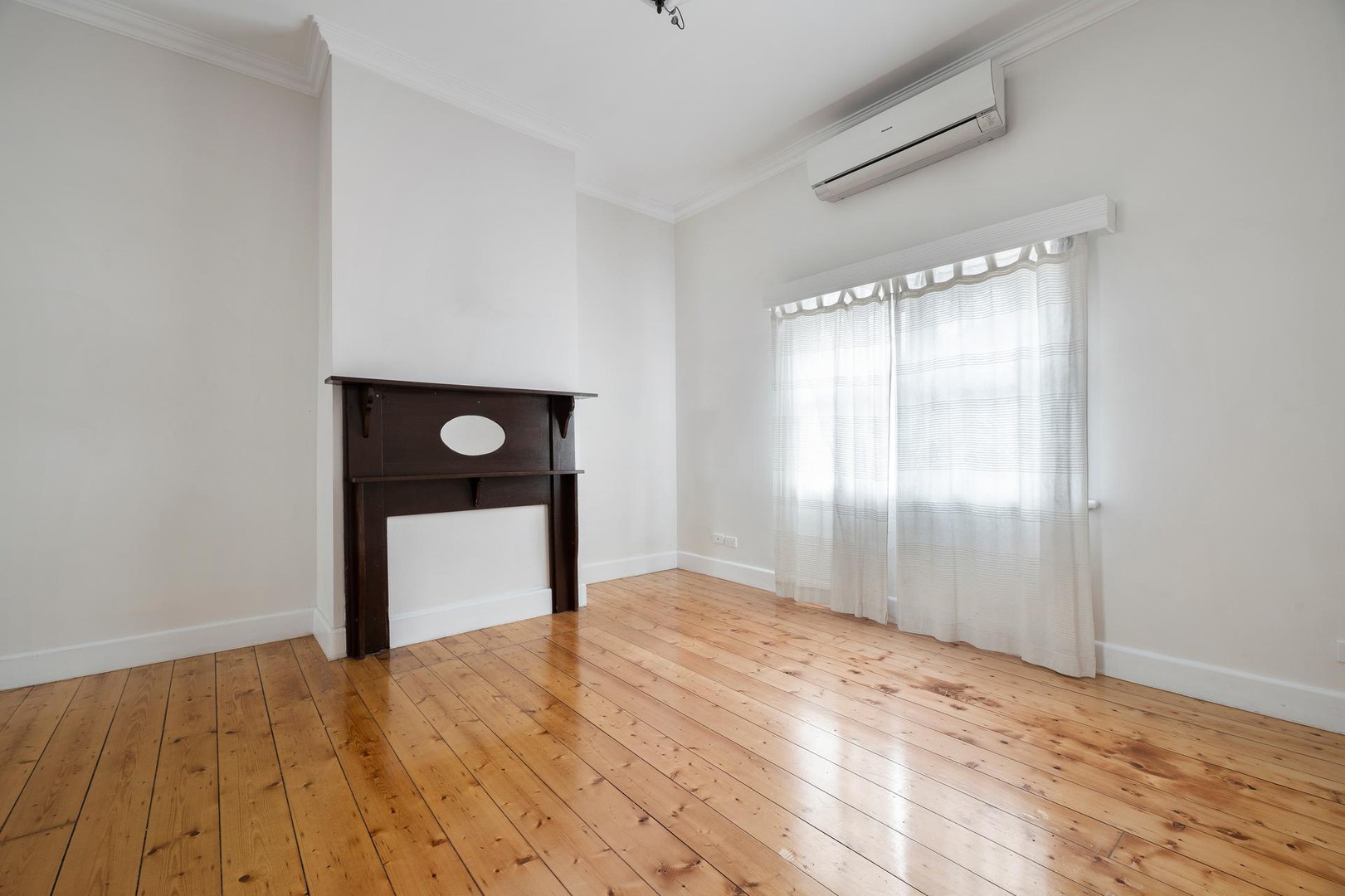 15 Tennyson Avenue, Preston, VIC 3072, Preston - Thumbnail 2