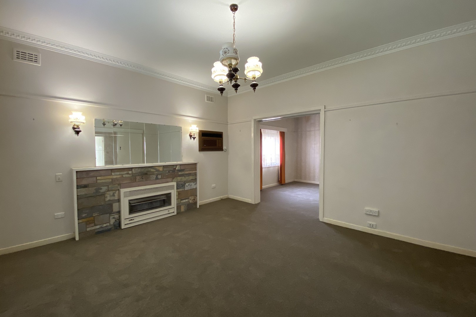 15 Thackeray Road, Reservoir, VIC 3073, Reservoir - Thumbnail 6