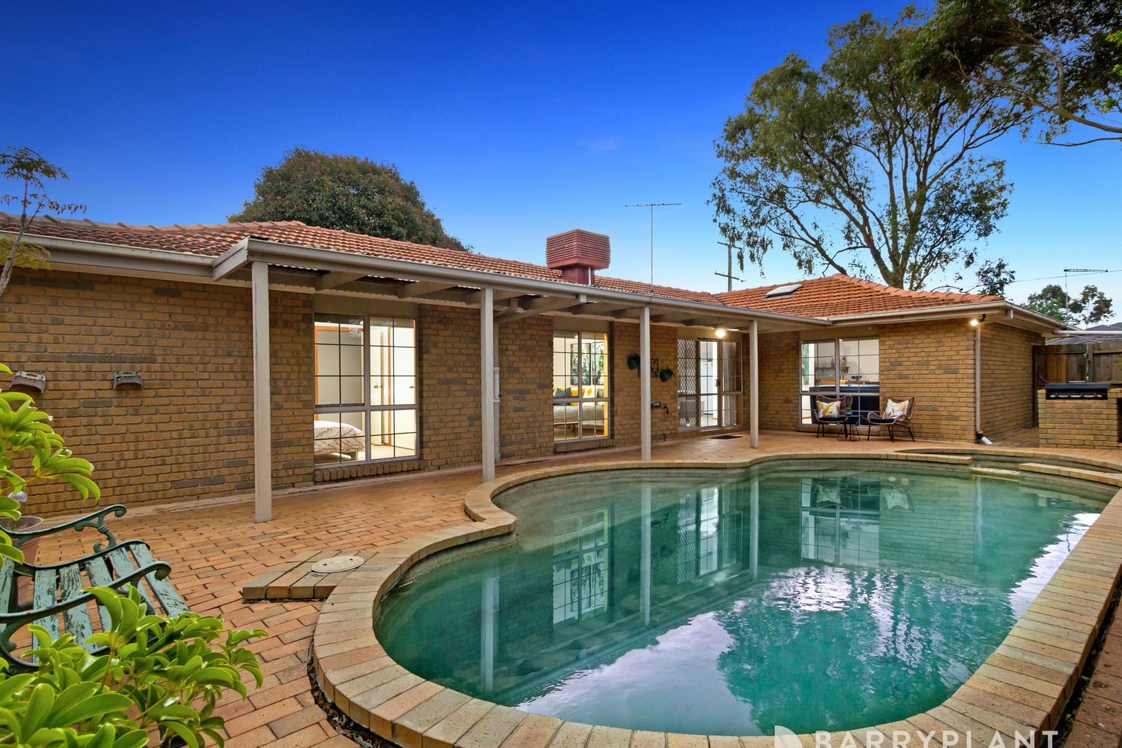 15 The Ridge West, Knoxfield, VIC 3180, Knoxfield - Thumbnail 2