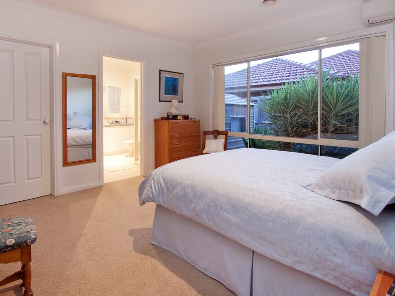 15 Tintagel Way, Mornington, VIC 3931, Mornington - Thumbnail 5