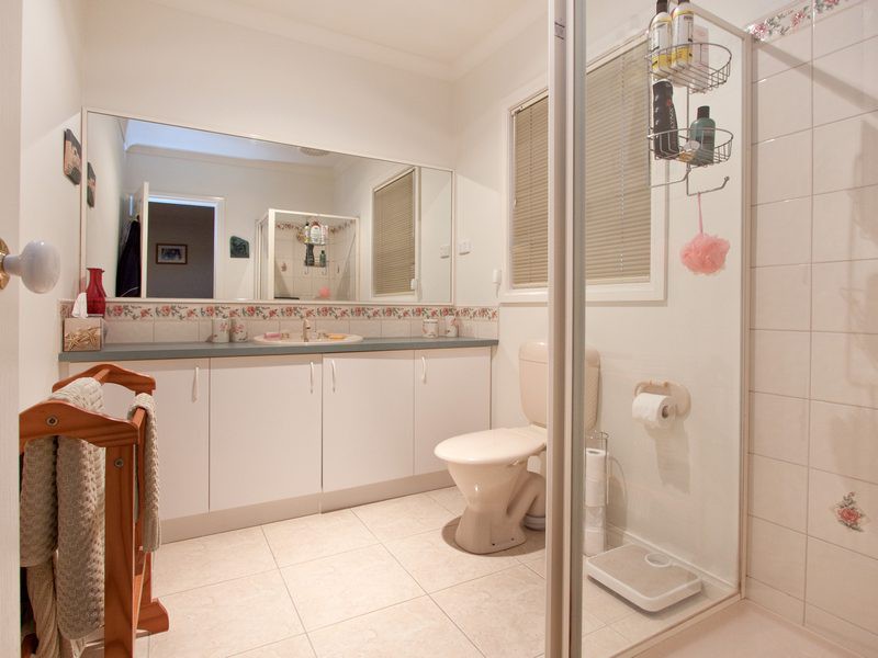 15 Tintagel Way, Mornington, VIC 3931, Mornington - Thumbnail 8