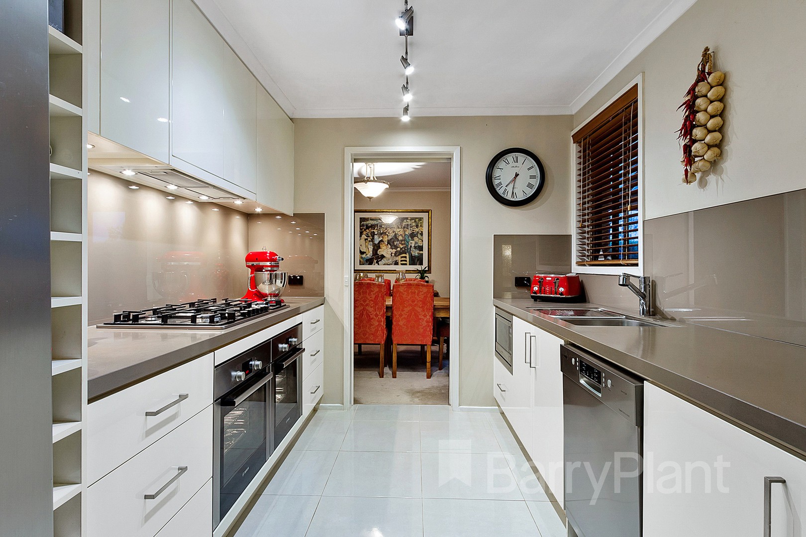 15 Townview AvenueWantirna South, VIC 3152, Wantirna South - Thumbnail 2