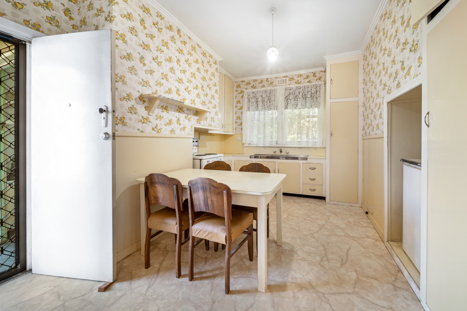 15 Turkeith Avenue, Herne Hill, VIC 3218, Herne Hill - Thumbnail 3