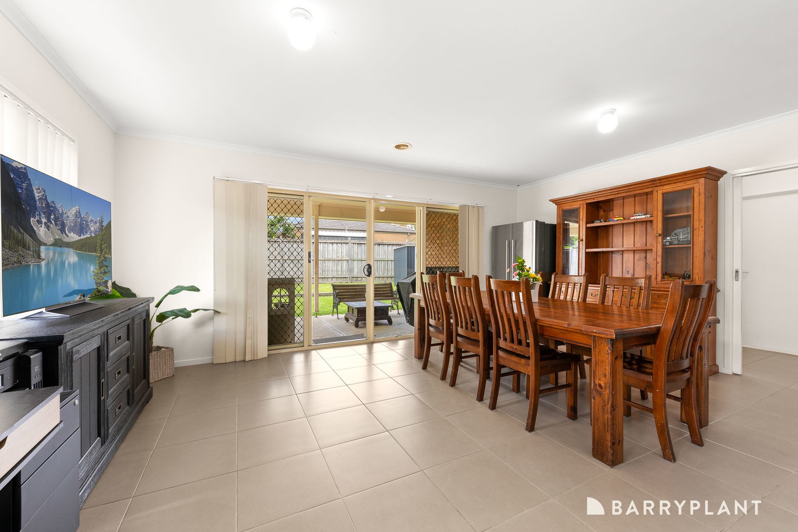 15 Tyrone Avenue, Pakenham, VIC 3810, Pakenham - Thumbnail 3