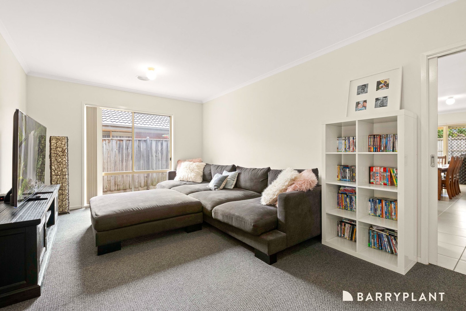15 Tyrone Avenue, Pakenham, VIC 3810, Pakenham - Thumbnail 4