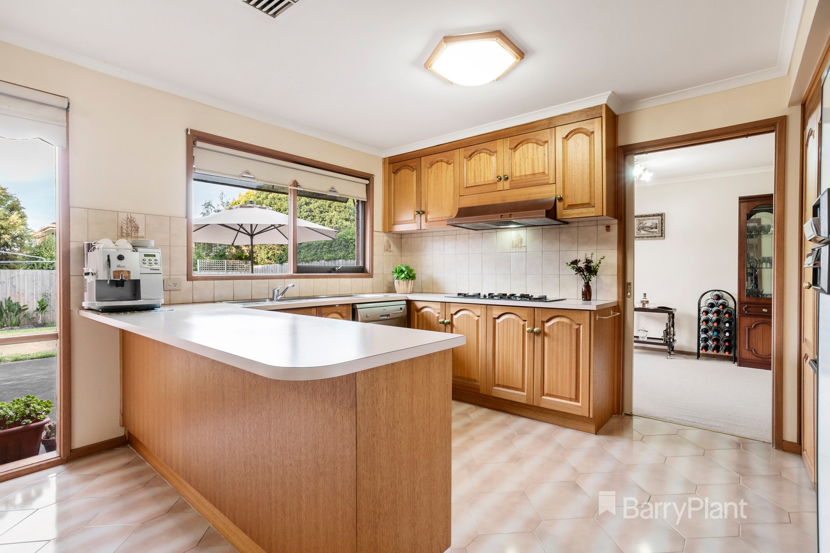 15 Vanessa CourtSt Helena, VIC 3088, St Helena - Thumbnail 4