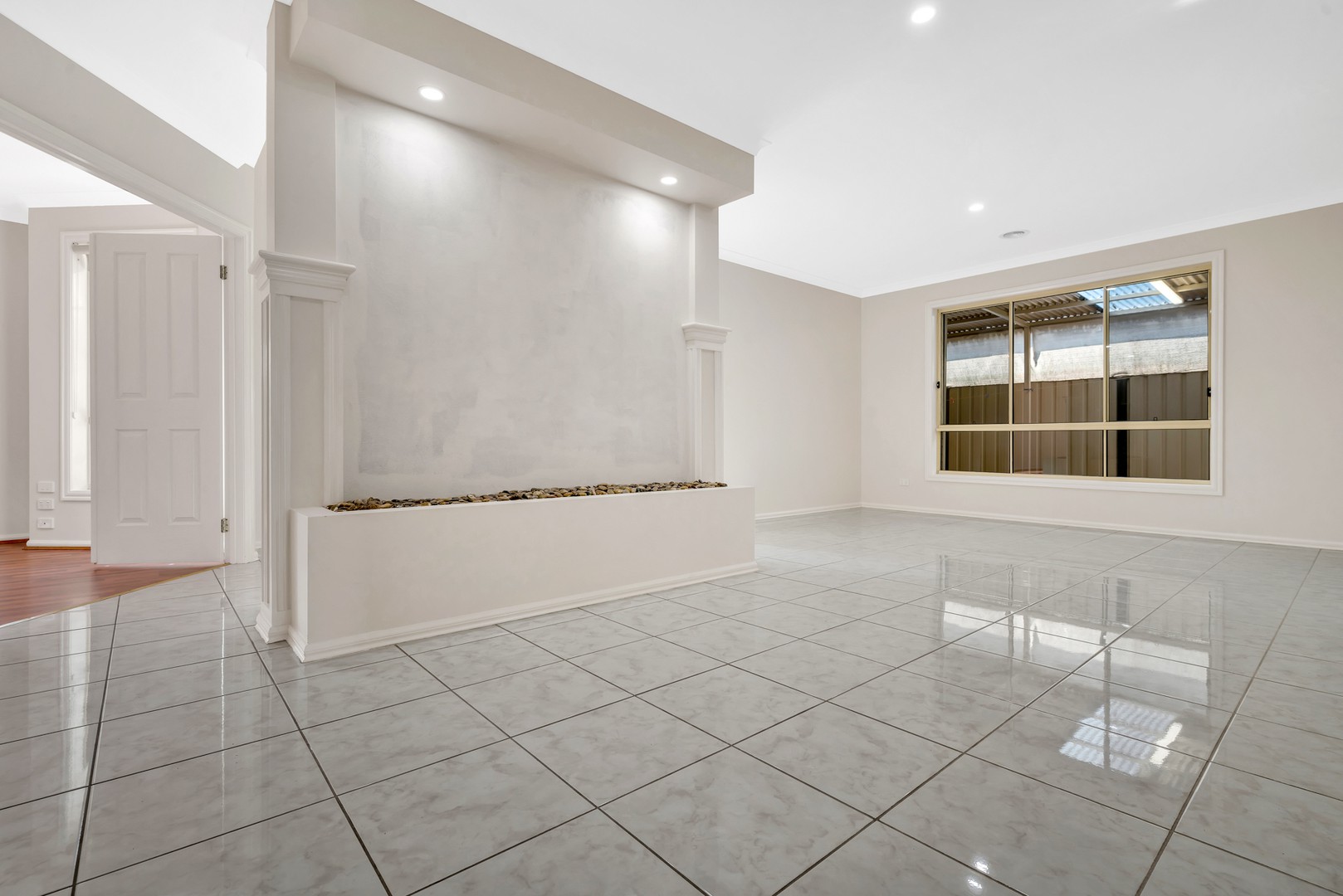 15 Villawood Avenue, Roxburgh Park, VIC 3064, Roxburgh Park - Thumbnail 2