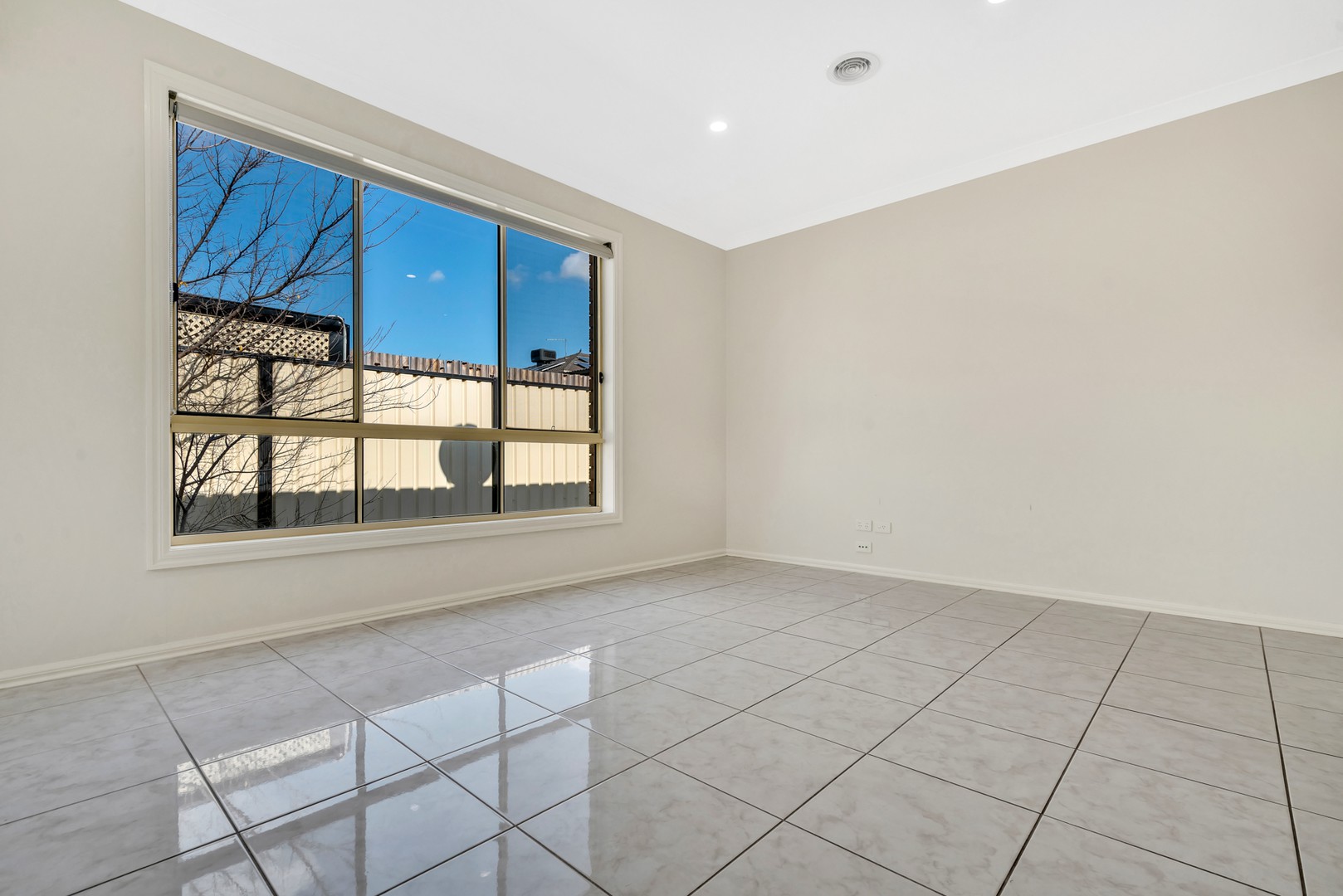 15 Villawood Avenue, Roxburgh Park, VIC 3064, Roxburgh Park - Thumbnail 5