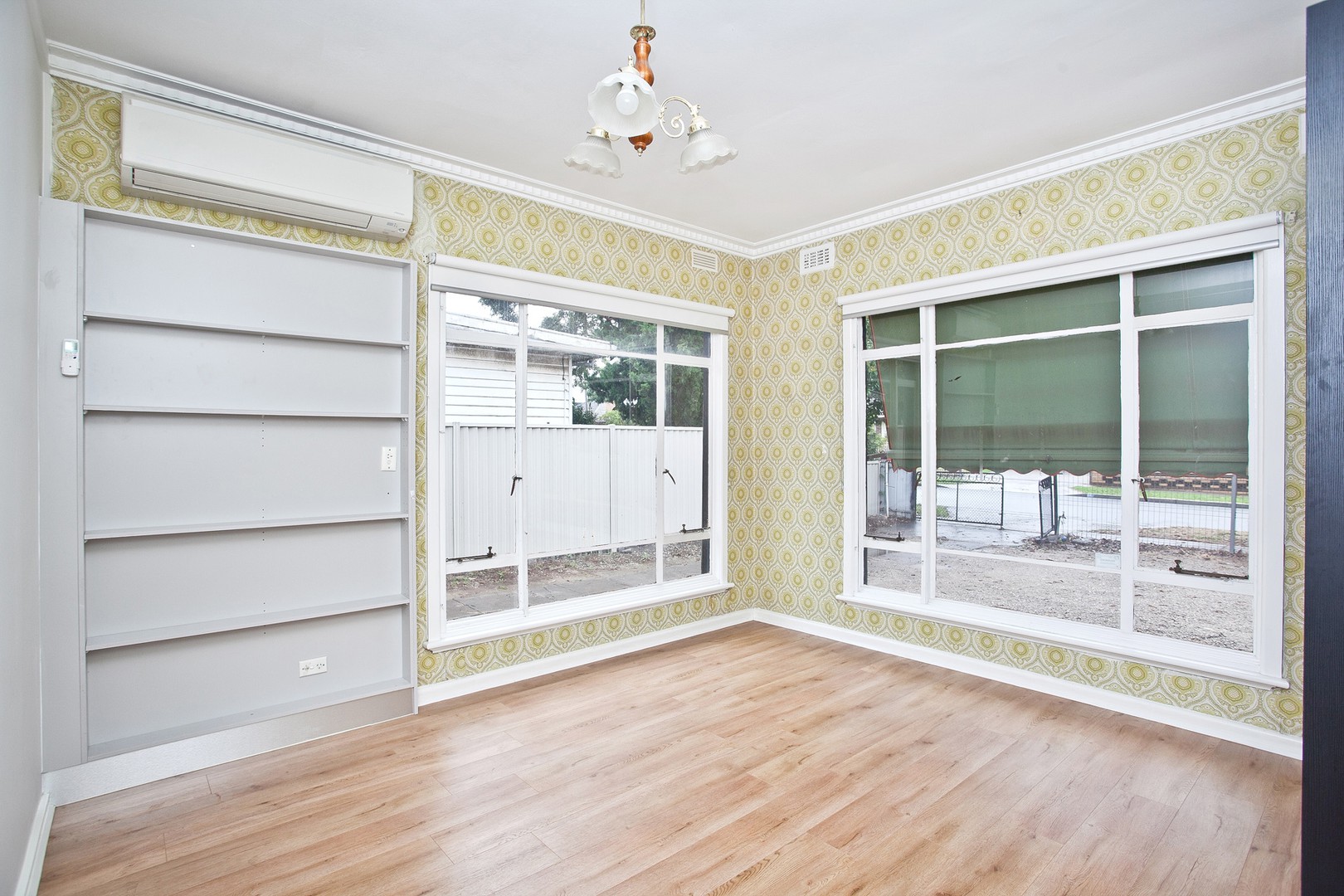 15 Vincent Avenue, St Albans, VIC 3021, St Albans - Thumbnail 3