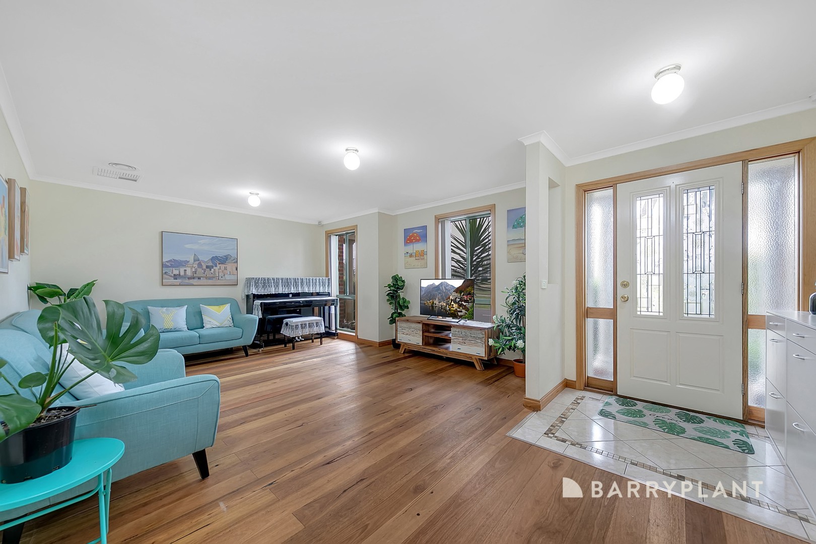 15 Vincent Drive, South Morang, VIC 3752, South Morang - Thumbnail 2
