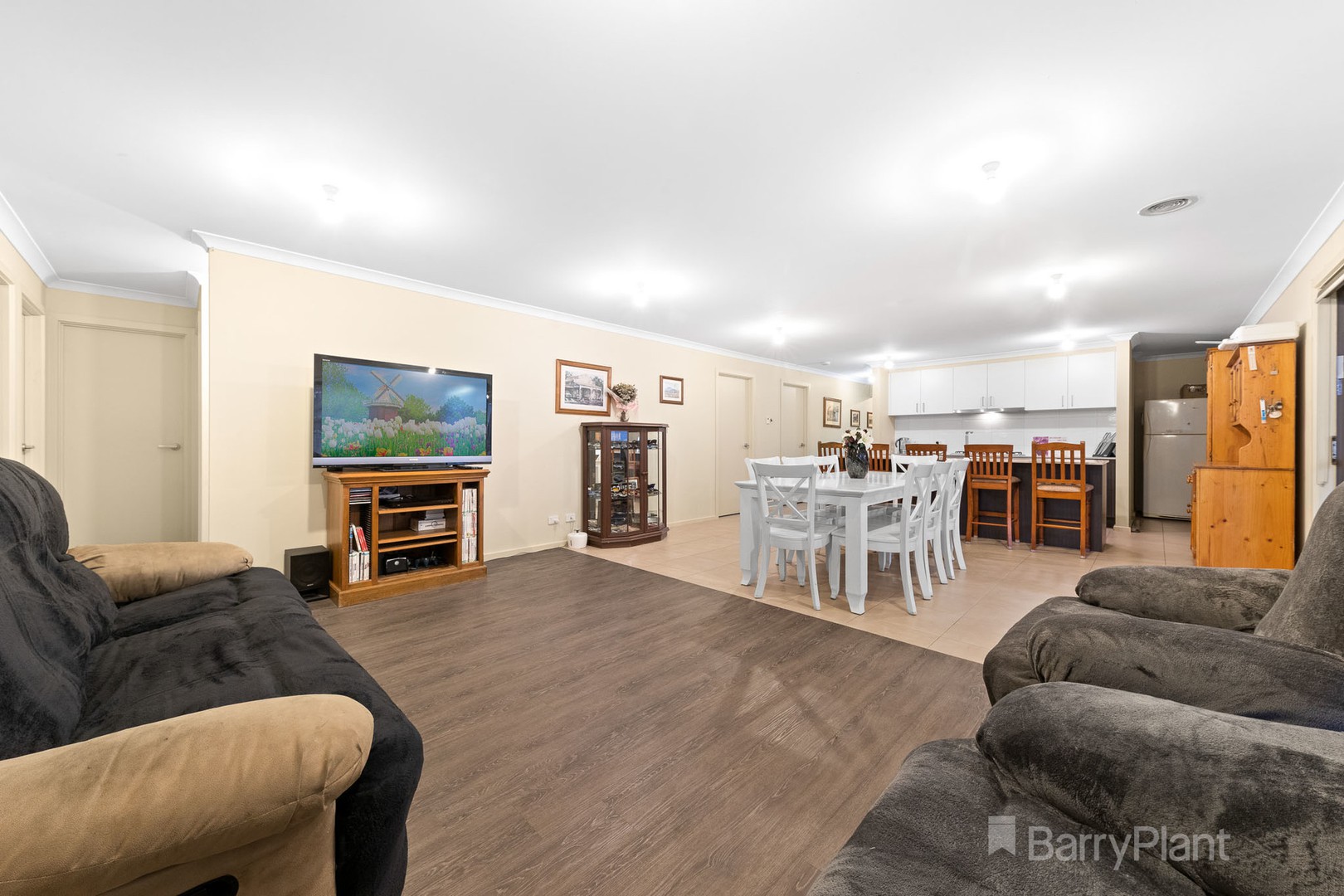 15 Violet Street, Bunyip, VIC 3815, Bunyip - Thumbnail 4