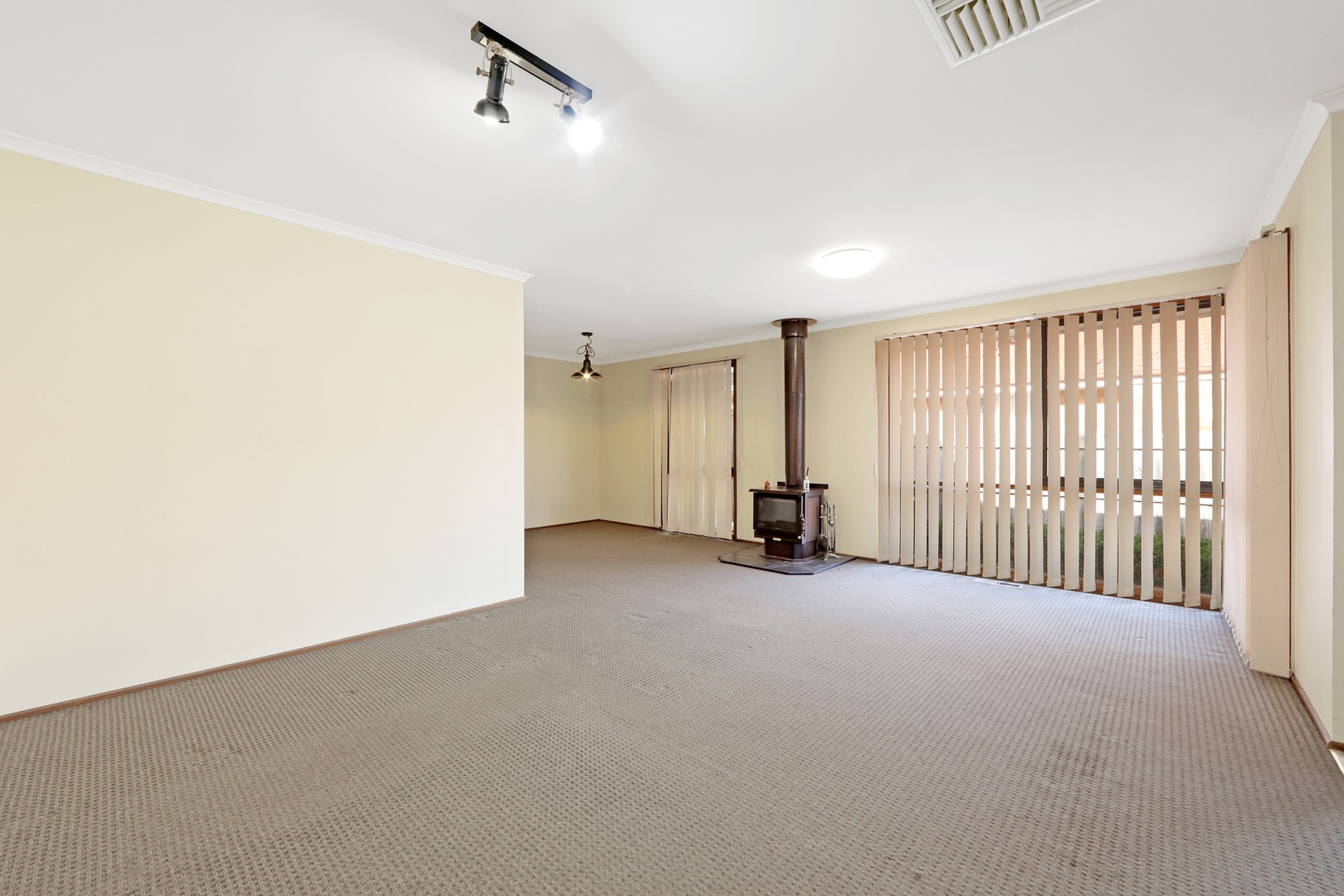 15 Wahroonga Court, Rowville, VIC 3178, Rowville - Thumbnail 7