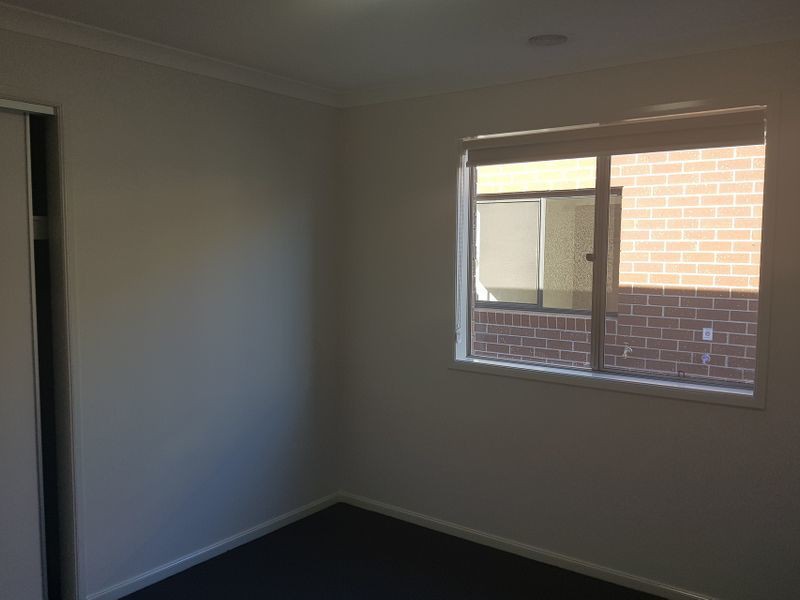 15 Walkhill Drive, Wollert, VIC 3750, Wollert - Thumbnail 5